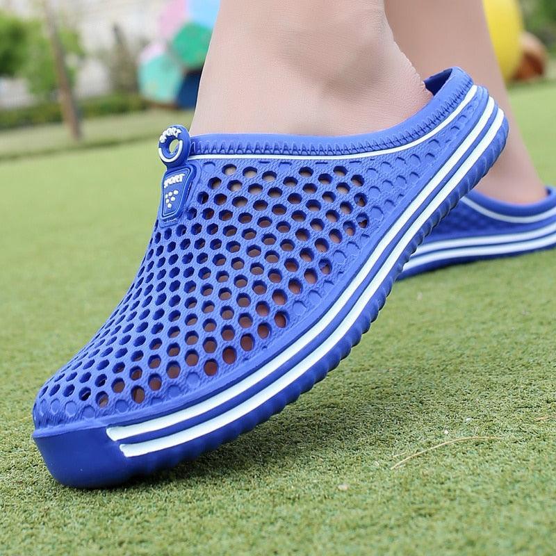 Breathable Crocs Shoes - Crocs - LeStyleParfait