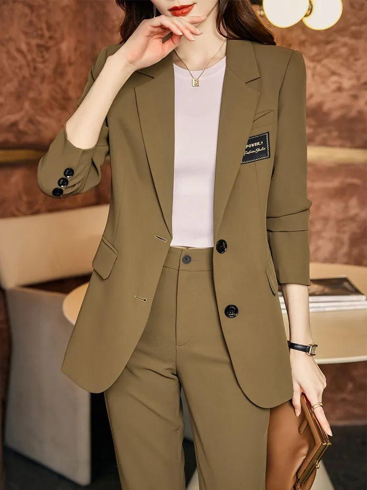 Formal Women Pant Suit with a Chest Badge - Pantsuit - LeStyleParfait